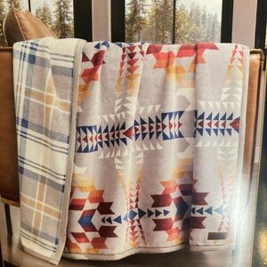 New Pendleton Reversible Geometric Patterned Blanket with Plaid Accent